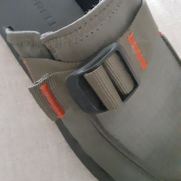 Merrell - Picture 4 of 5